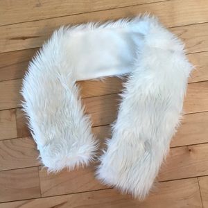 Faux fur girls scarf